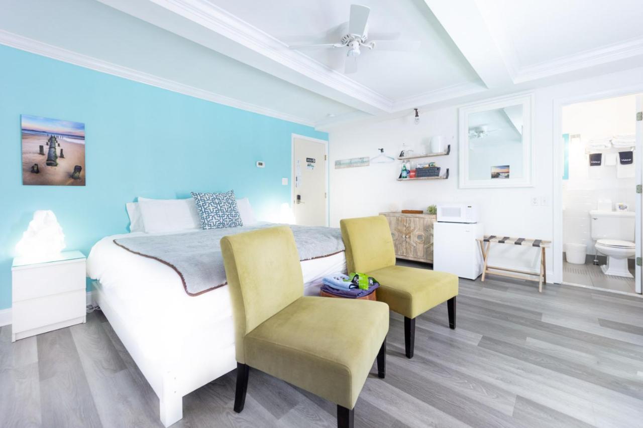 Canalside Inn شاطئ ريهوبوث المظهر الخارجي الصورة